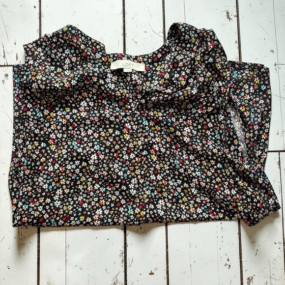 LOFT Floral Sleeveless Blouse Size Lg Black Multicolor Floral Lightweight Top - Picture 5 of 7